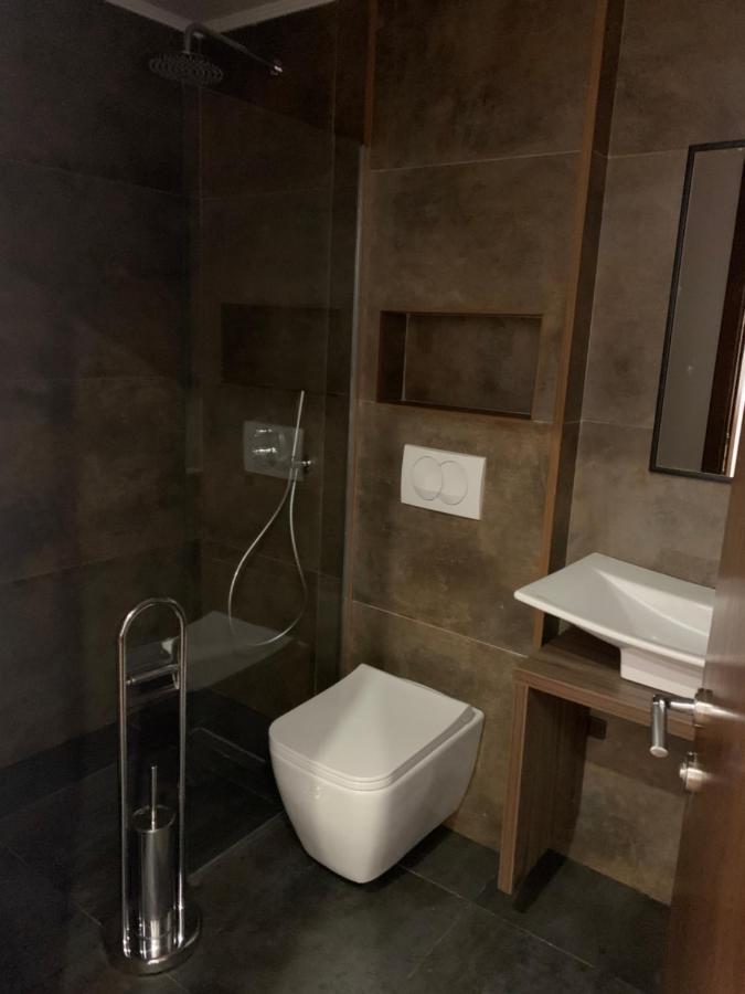 Vladimir Estate Hotel Gjirokaster Luaran gambar