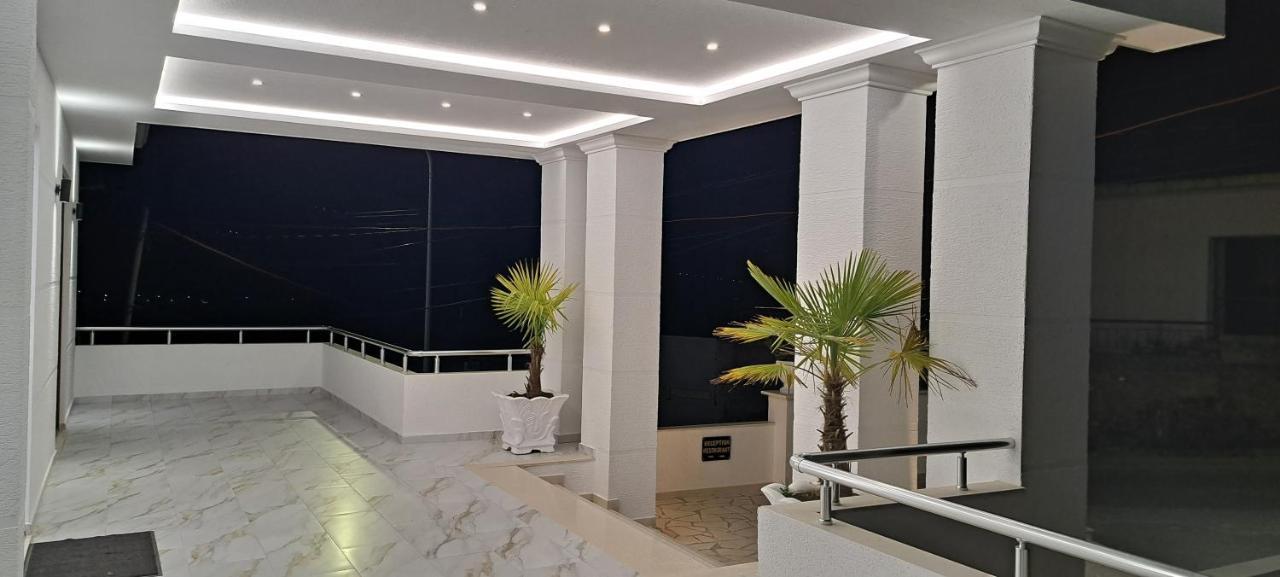 Vladimir Estate Hotel Gjirokaster Luaran gambar