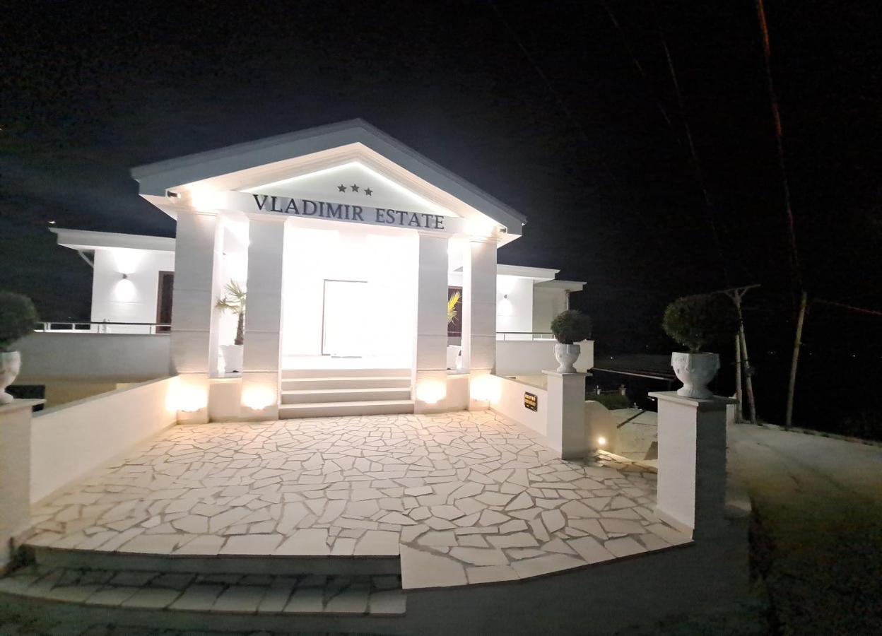 Vladimir Estate Hotel Gjirokaster Luaran gambar